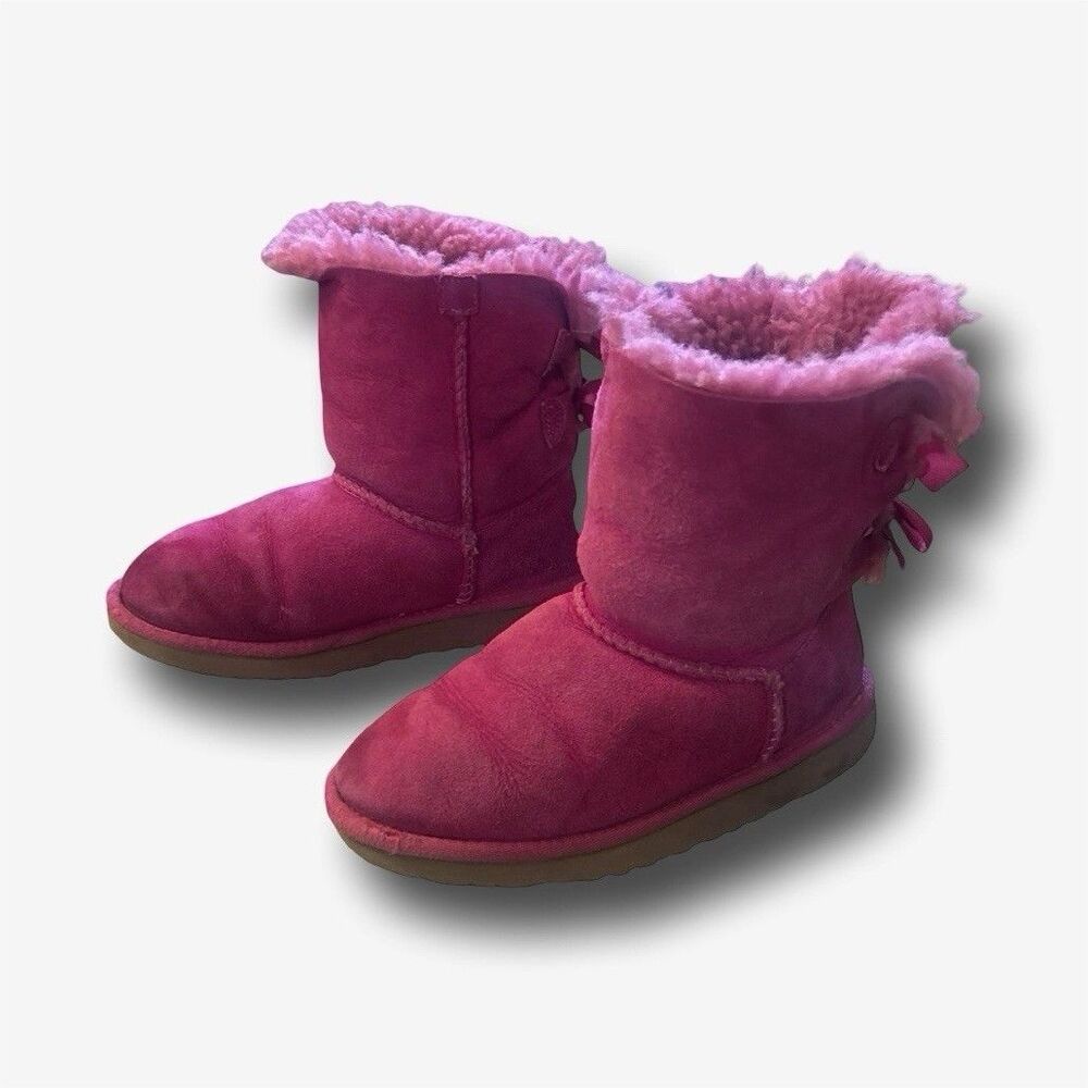 UGG Australia Girls Pink Bow Mid-Calf Shearling Boots US Size 13 Lined Flat
